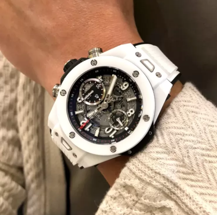 HUBLOTビッグ・バン ウニコ ホワイトセラミック42mmスケルトンダイヤル 411.HX.1170.RX[301]